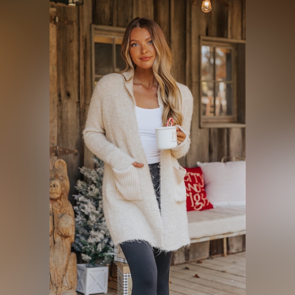 Magnolia Boutique Fuzzy Cardigan, Size L